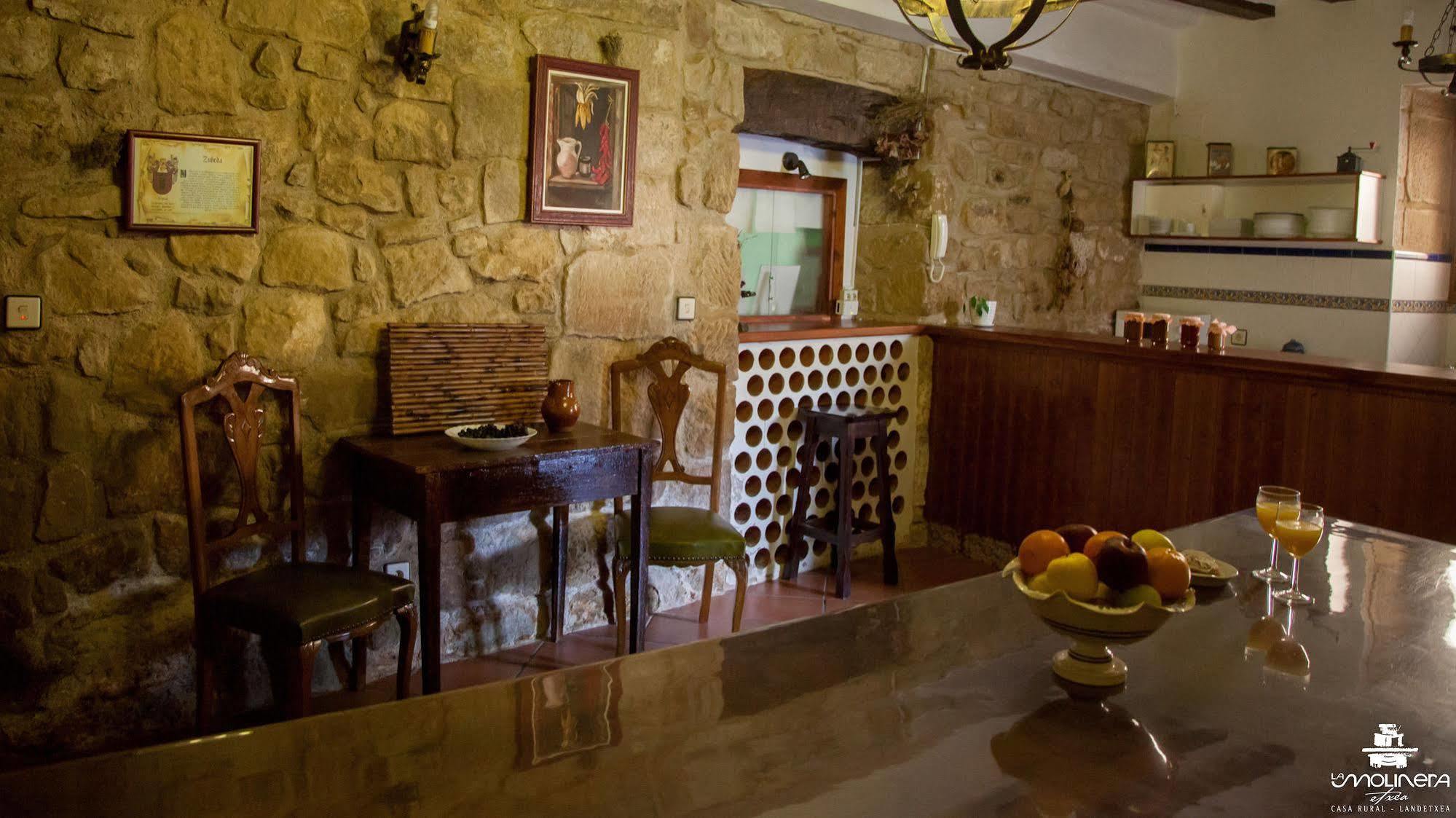 Casa Rural La Molinera Etxea Samaniego Exteriör bild